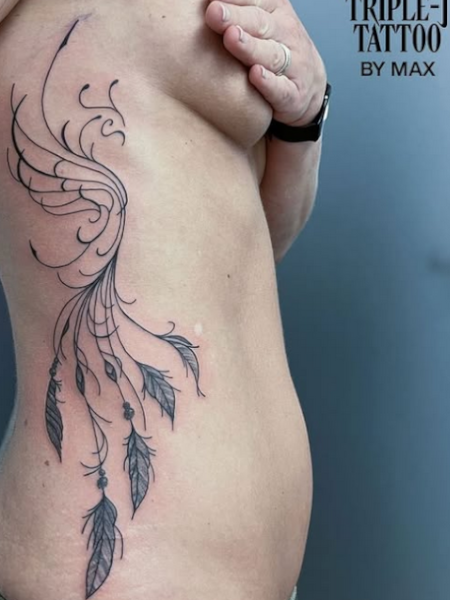 Fineline Tattoo Federn